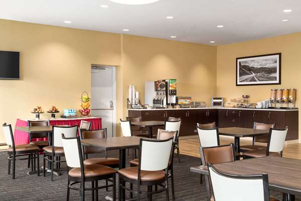 Restaurant - Travelodge Sydney