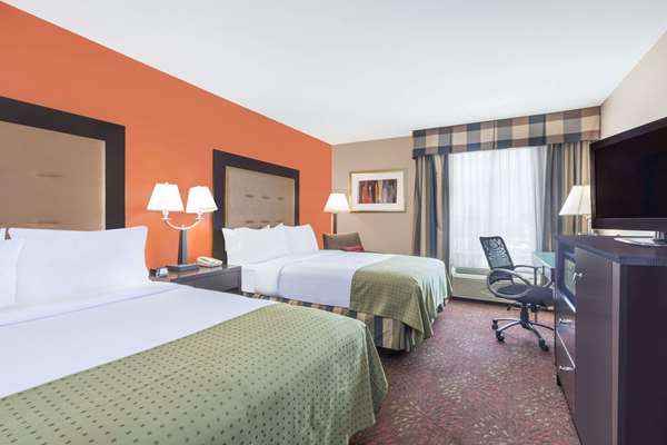  - Wyndham Garden Hotel Houston