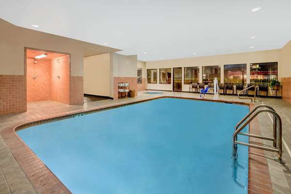 Pool - Wyndham Garden Hotel Houston