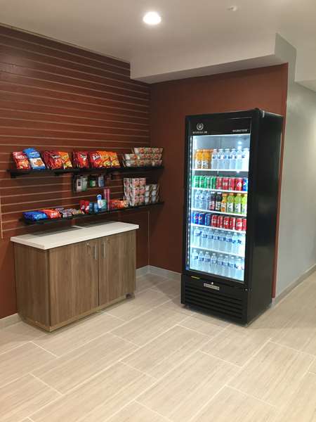  - Best Western Carlsbad by the Sea Hotel - I-5, Exit 45