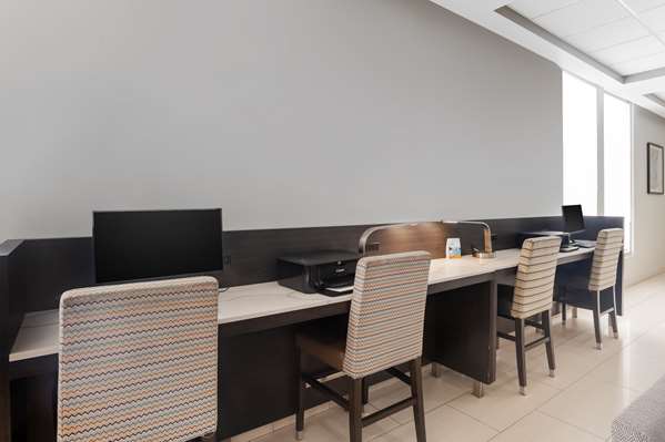 Conference Area - Best Western Plus Commerce Hotel - I-5, Exit 126