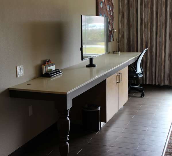  - Hilton Garden Inn Cypress Station Houston - I-45, Exits 66 & 66A