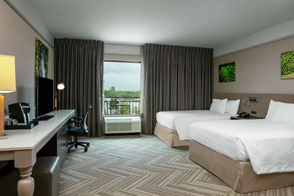  - Hilton Garden Inn Downtown Mobile - I-10, Exit 26B