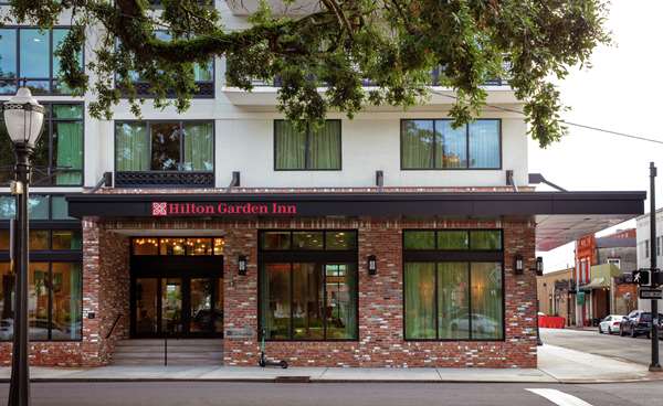 Exterior view - Hilton Garden Inn Downtown Mobile - I-10, Exit 26B