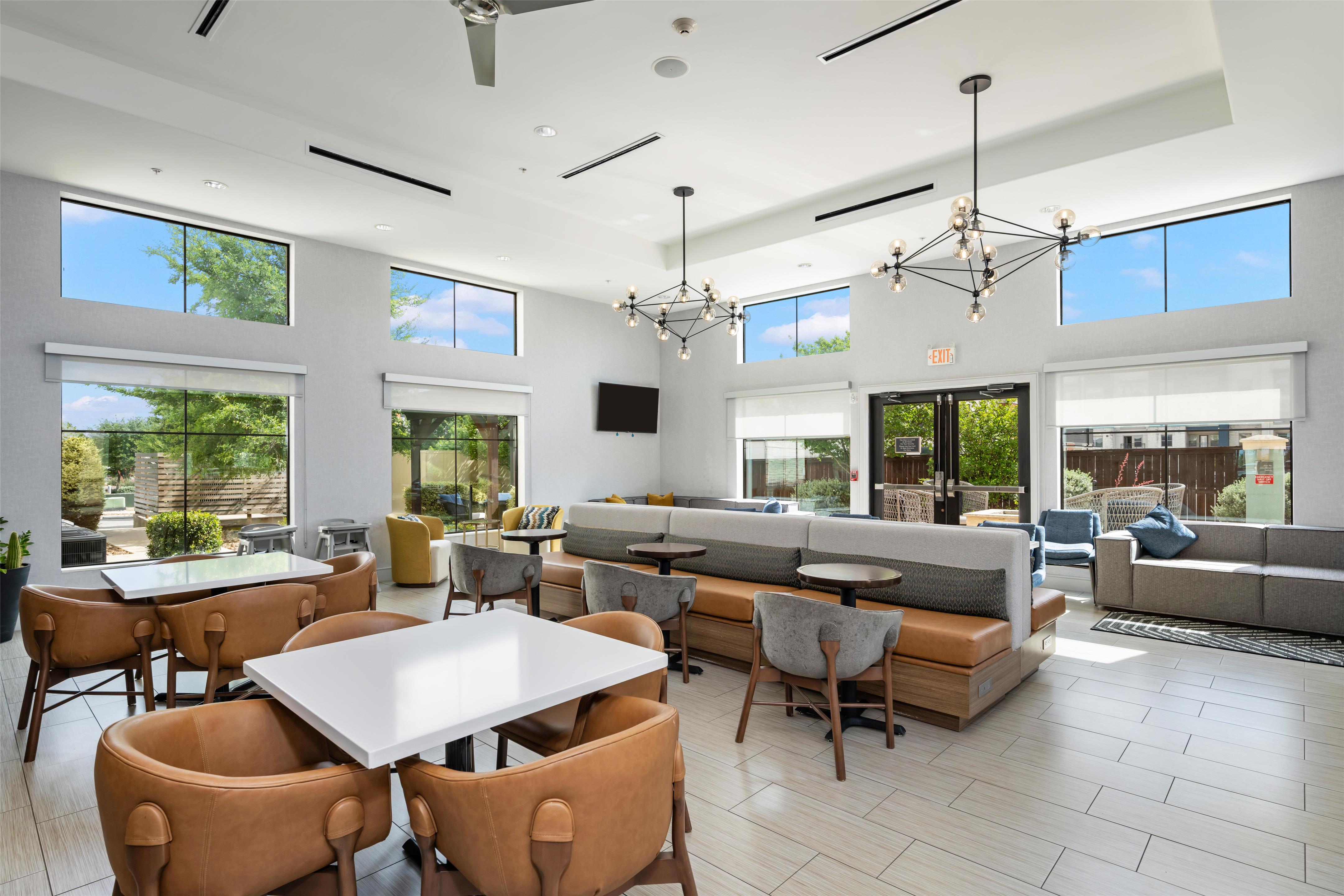 Breakfast Area | Homewood Suites By Hilton New Braunfels