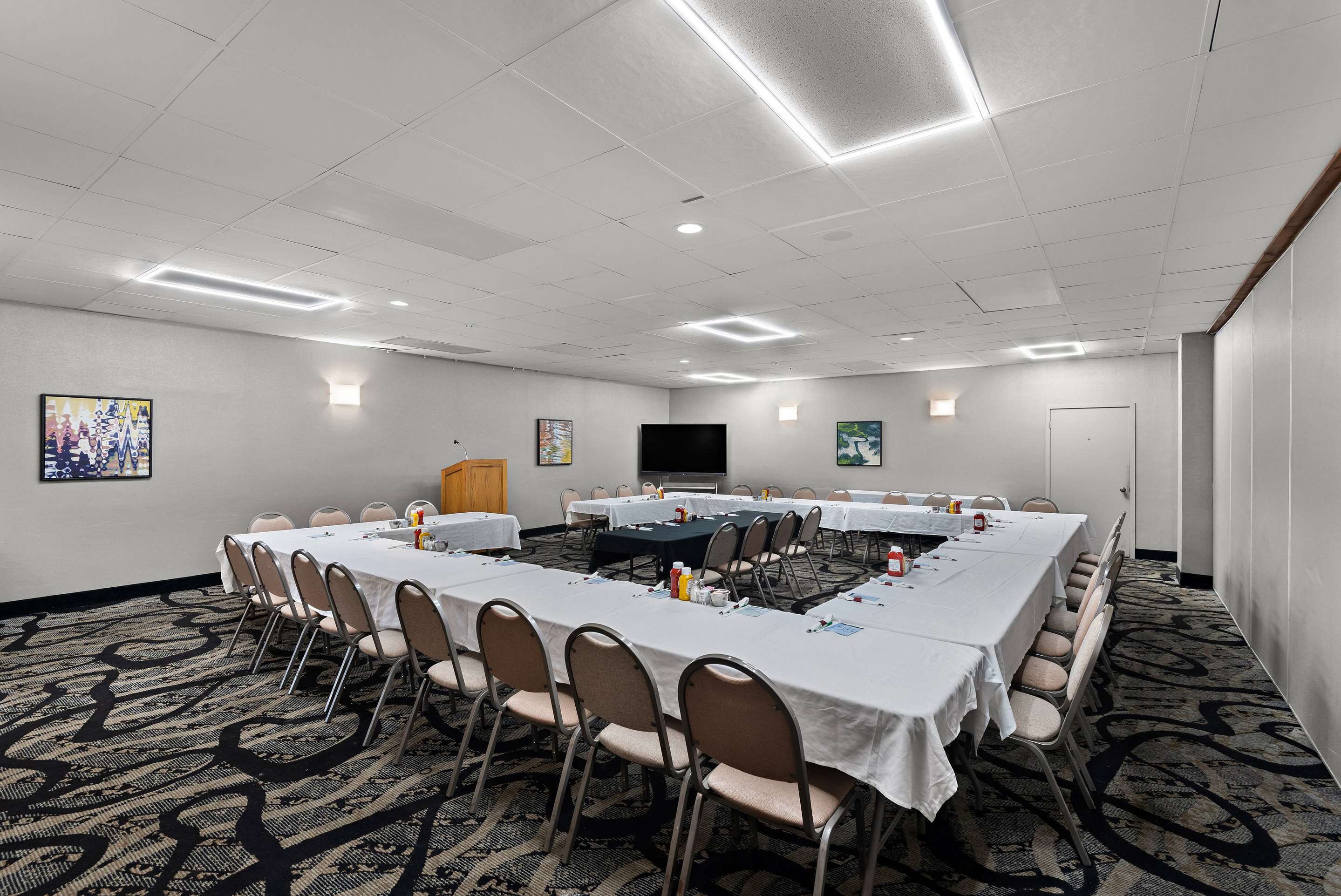 Meeting Room | Wyndham Garden Ankeny/Des Moines