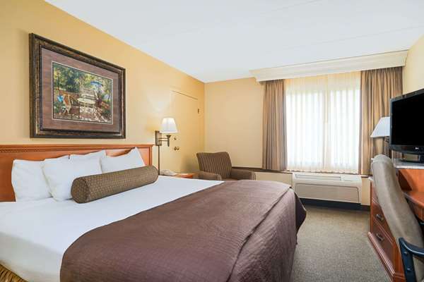  - Ramada Hotel Plymouth