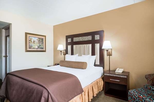  - Ramada Hotel Plymouth