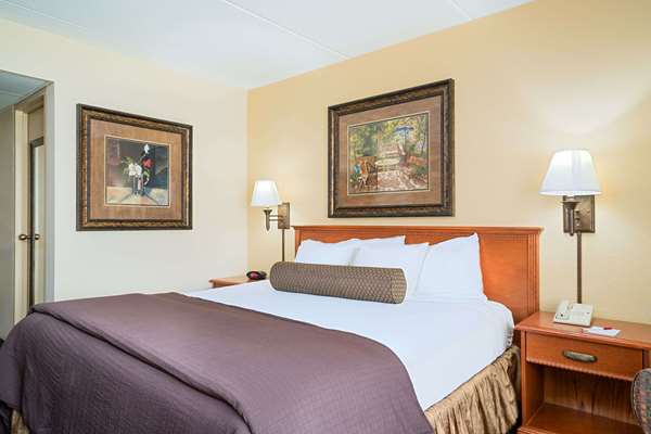  - Ramada Hotel Plymouth