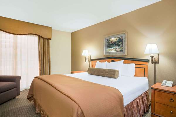 Suite - Ramada Hotel Plymouth