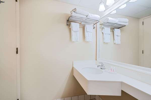  - Ramada Hotel Plymouth