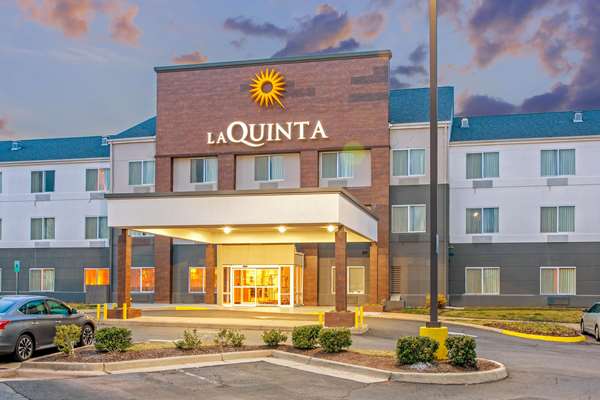 Exterior view - La Quinta Inn & Suites Manassas - I-66, Exit 47
