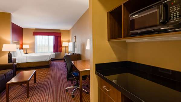 Suite - Best Western Plus Hudson Hotel & Suites - I-76, Exit 31