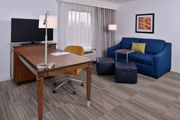  - Hampton Inn & Suites West Ann Arbor - I-94, Exit 172