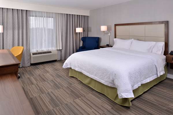  - Hampton Inn & Suites West Ann Arbor - I-94, Exit 172
