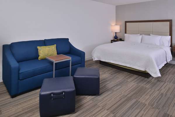  - Hampton Inn & Suites West Ann Arbor - I-94, Exit 172