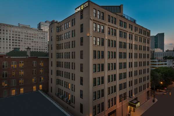 Exterior view - Home2 Suites by Hilton Downtown Atlanta - I-75 & I-85, Exit 249B & 249C