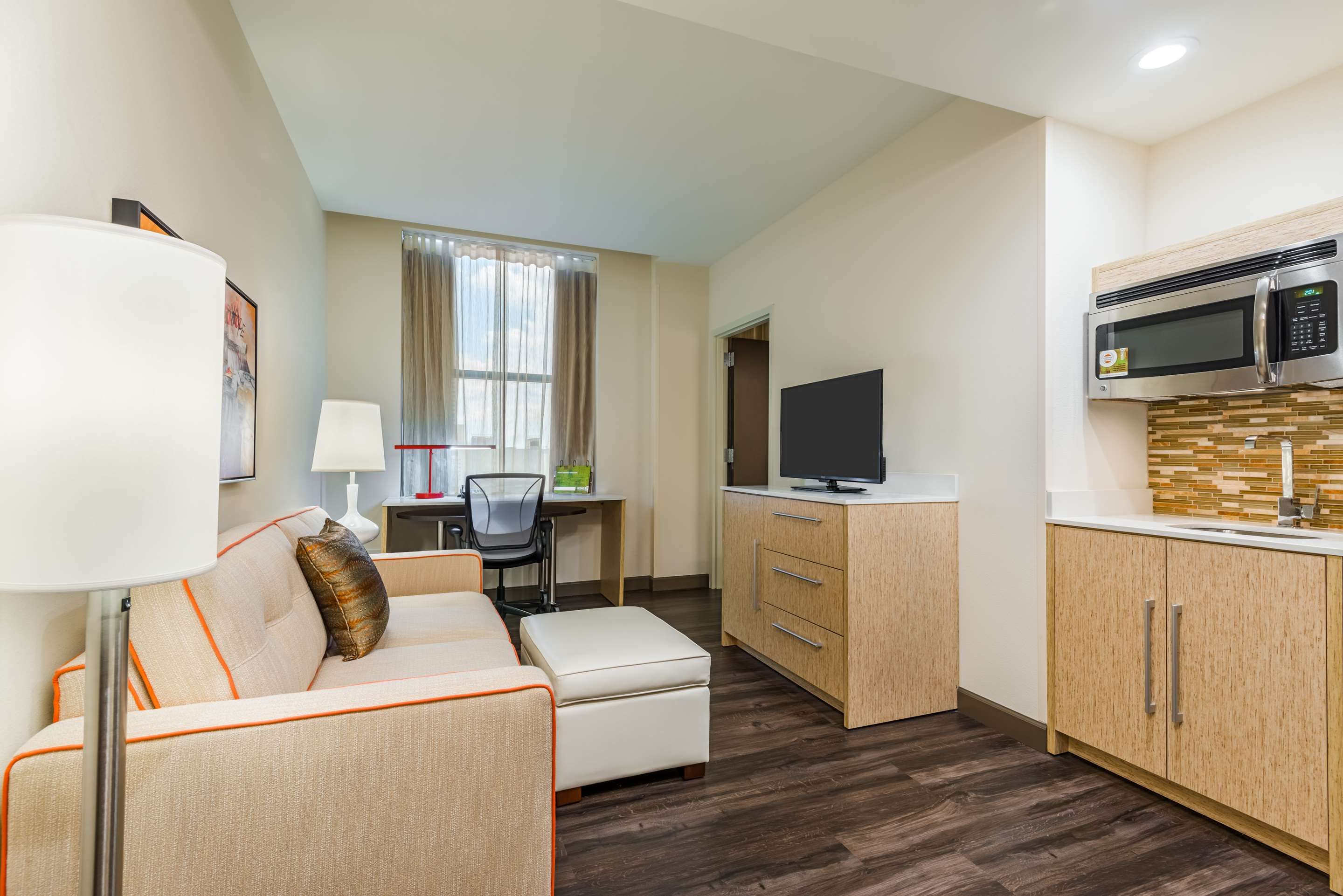 Guest room
