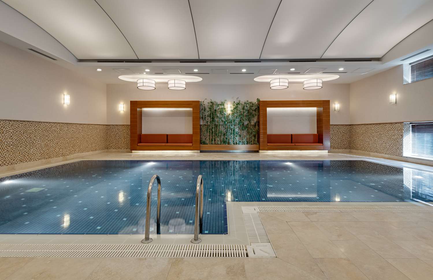 Doubletree by Hilton Van