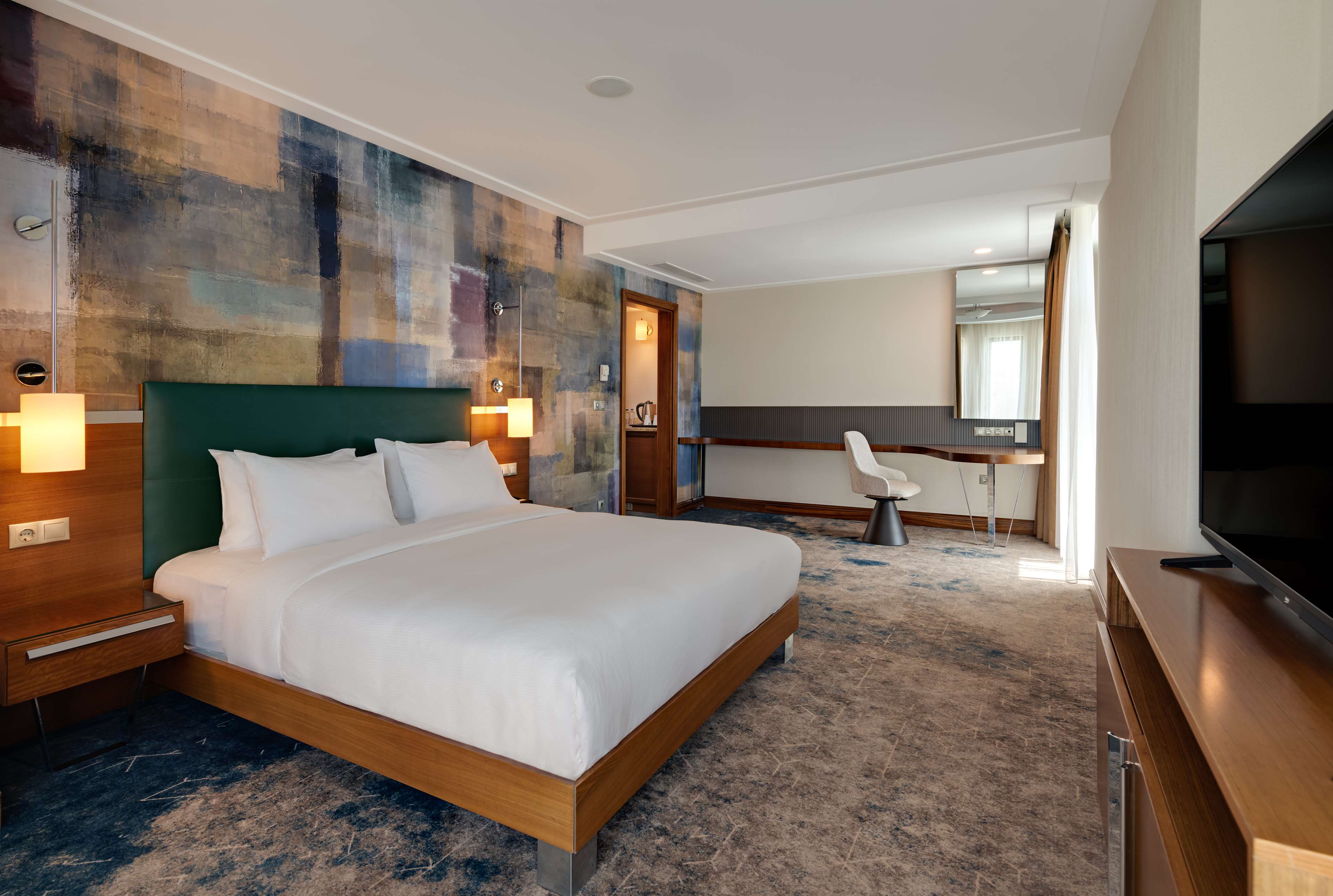 Doubletree by Hilton Van Room Type - CORNER ROOM WITH CITY VIEW
