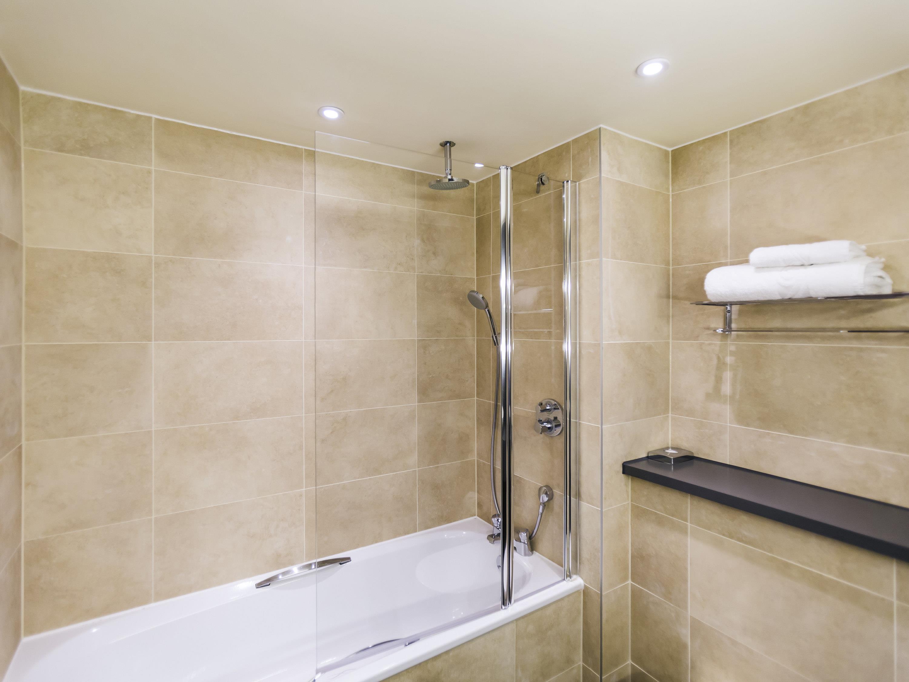 Mercure Dartford Brands Hatch Hotel & Spa Room Type - Privilege Double Room
