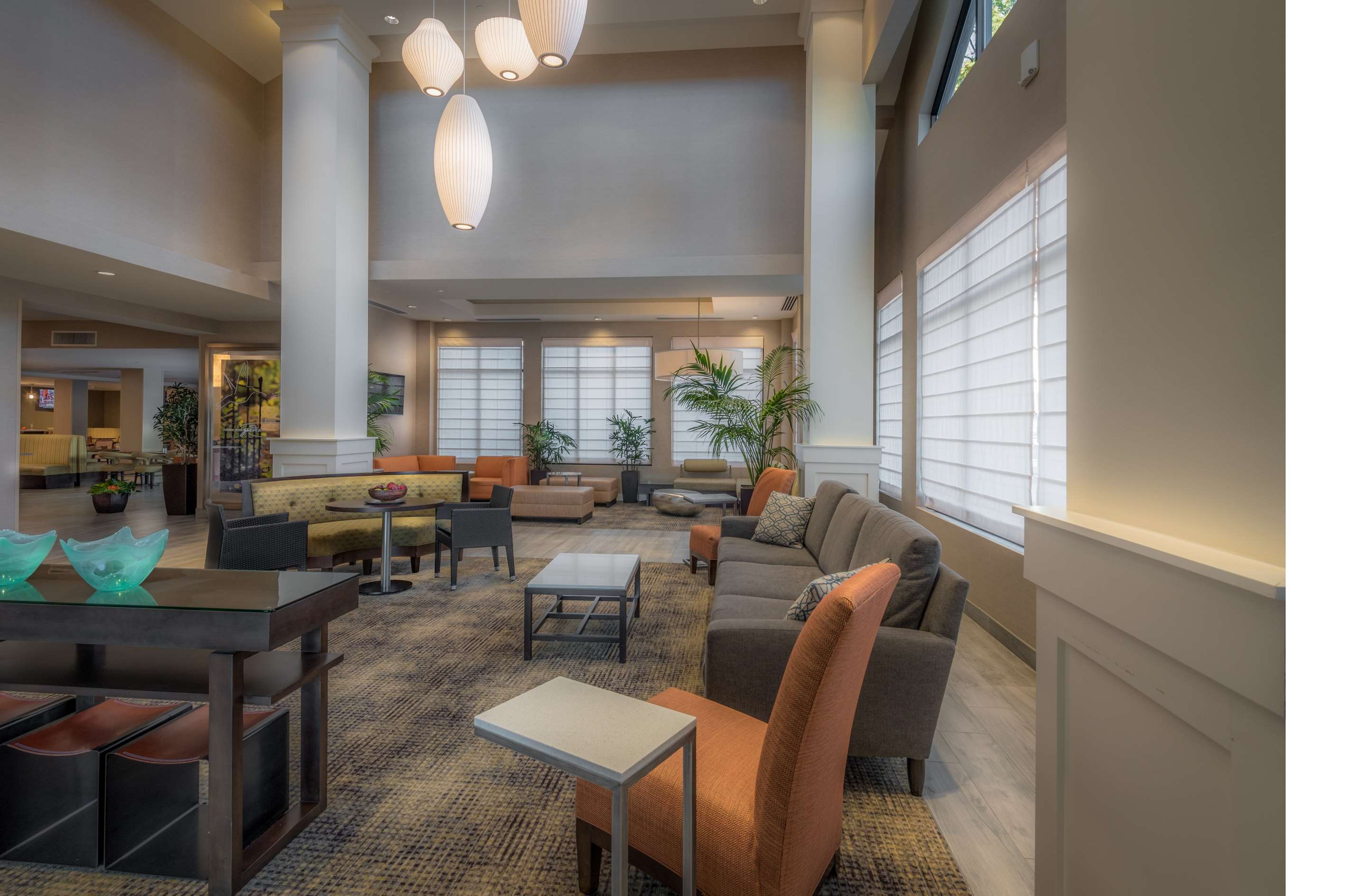 Lobby | Hilton Garden Inn Reagan National Airport