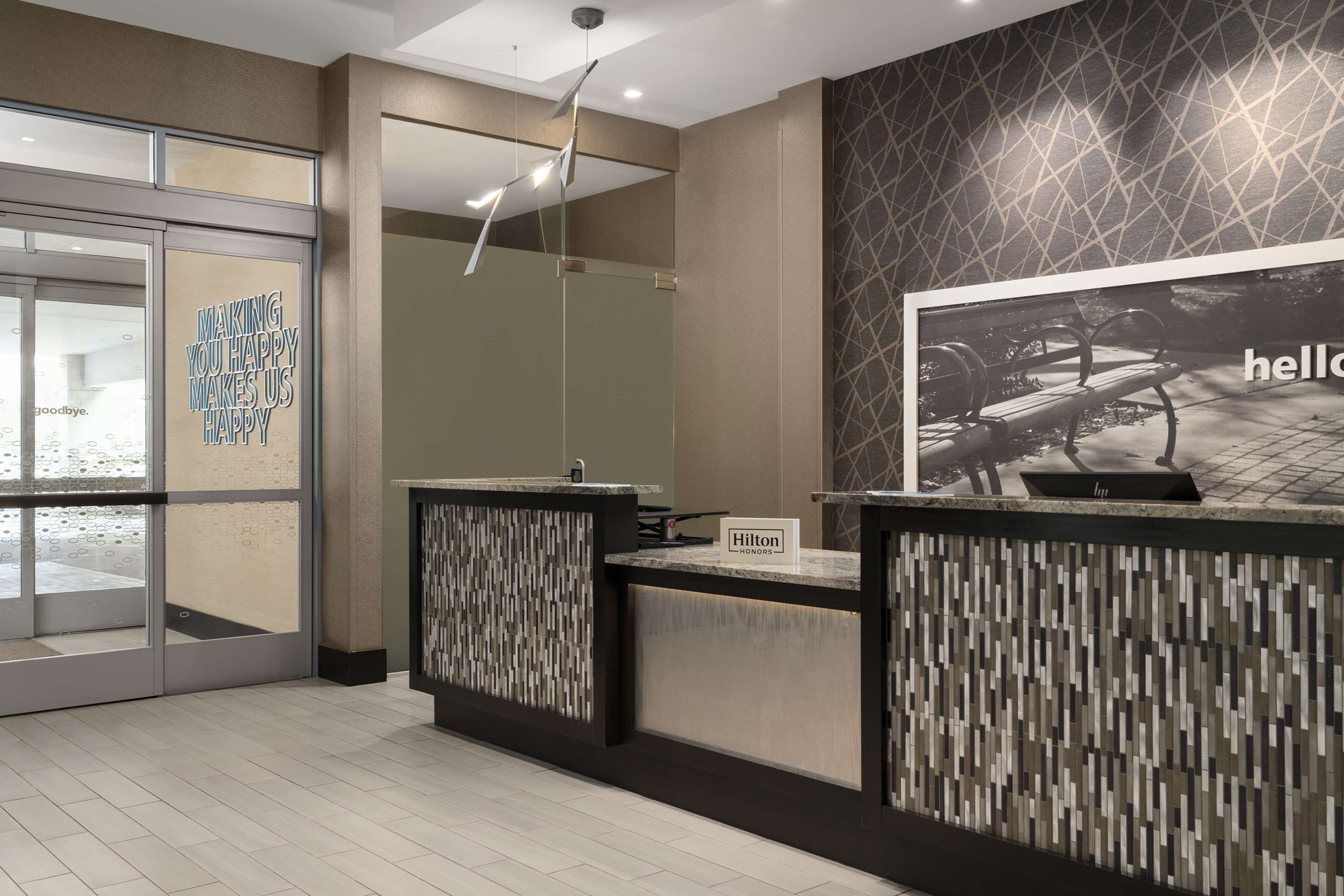 Reception | Hampton Inn & Suites Worcester