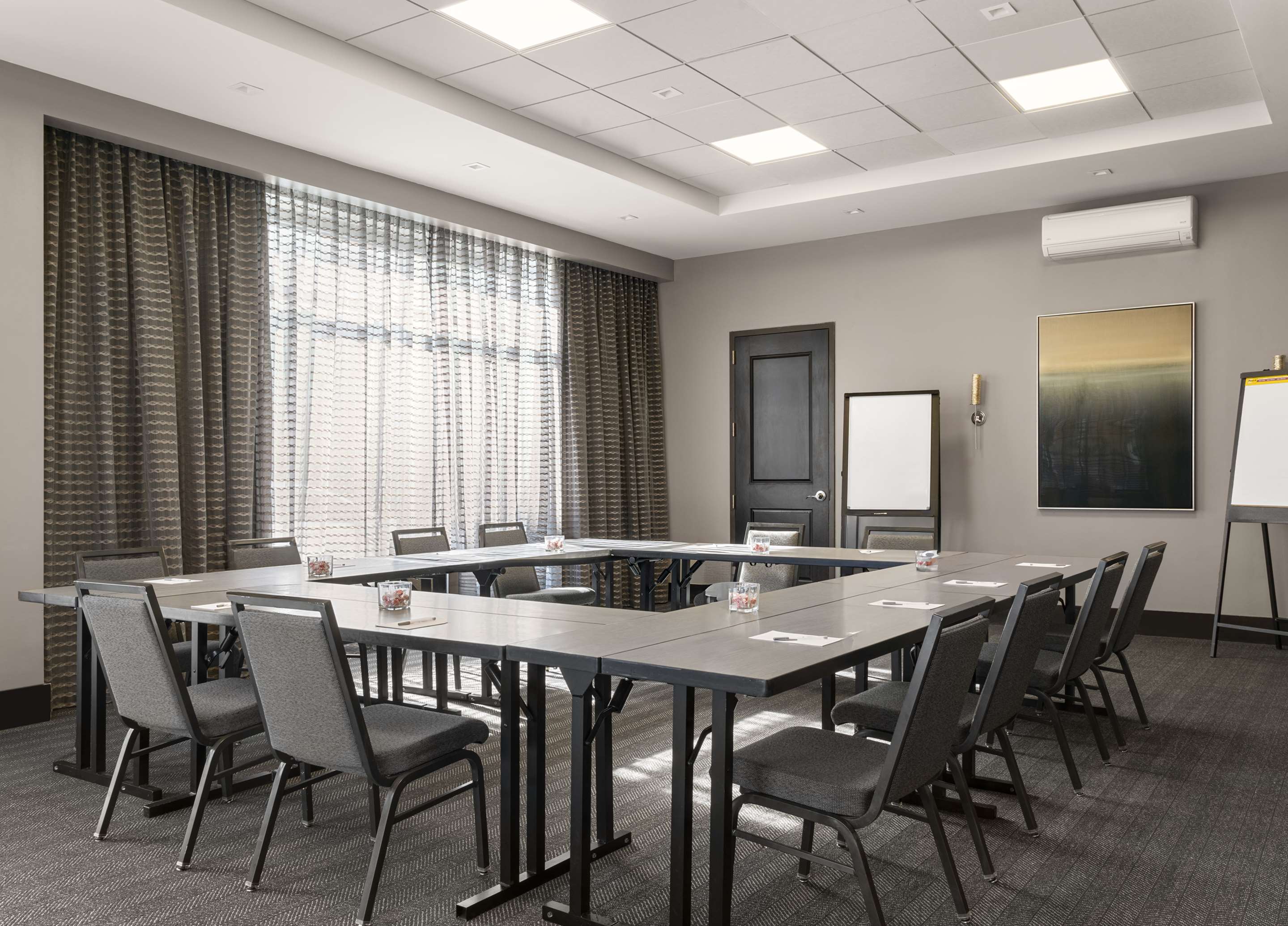 Meeting Room | Hampton Inn & Suites Worcester
