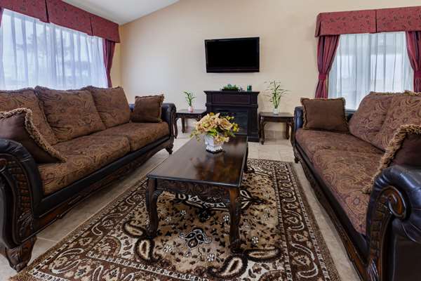  - Baymont Inn & Suites Perrysburg - I-75, Exit 193