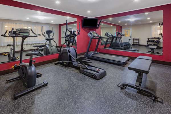 Fitness/ Exercise Room - Baymont Inn & Suites Perrysburg - I-75, Exit 193
