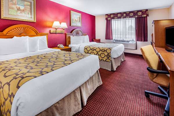  - Baymont Inn & Suites Perrysburg - I-75, Exit 193