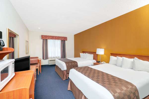  - Baymont Inn & Suites Albany