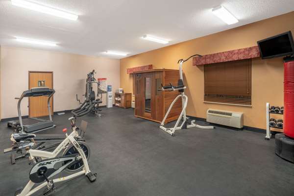 Fitness/ Exercise Room - Baymont Inn & Suites Albany