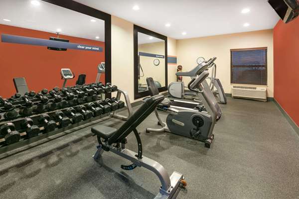 Fitness/ Exercise Room - Baymont Inn & Suites North Oklahoma City