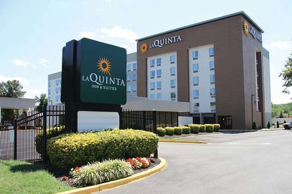 Exterior view - La Quinta Inn & Suites Capitol Heights - I-95 & I-495, Exit 15