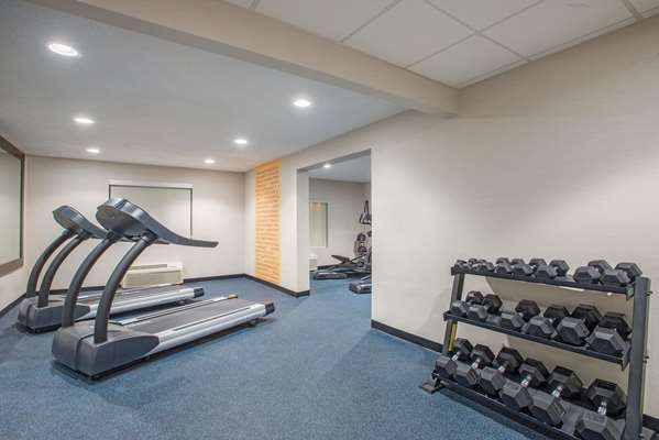 Fitness/ Exercise Room - La Quinta Inn & Suites Capitol Heights - I-95 & I-495, Exit 15