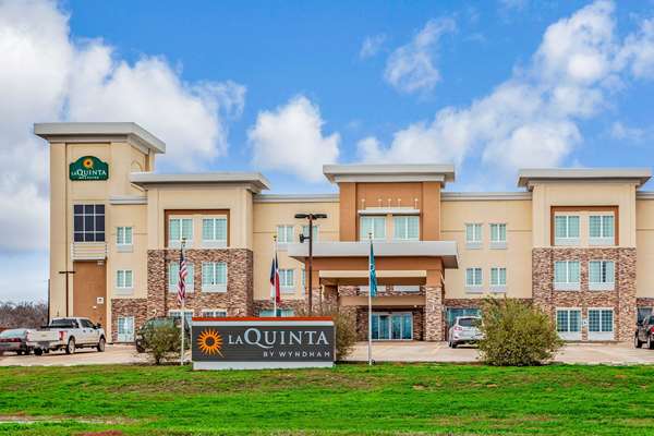 Exterior view - La Quinta Inn & Suites Luling - I-10, Exit 632