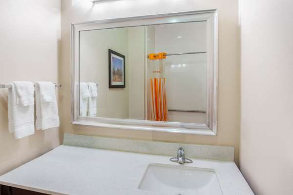  - La Quinta Inn & Suites Luling - I-10, Exit 632