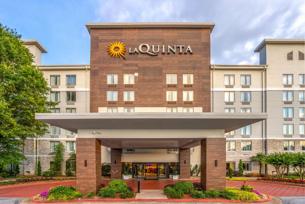 La Quinta Inn & Suites Atlanta Airport N
