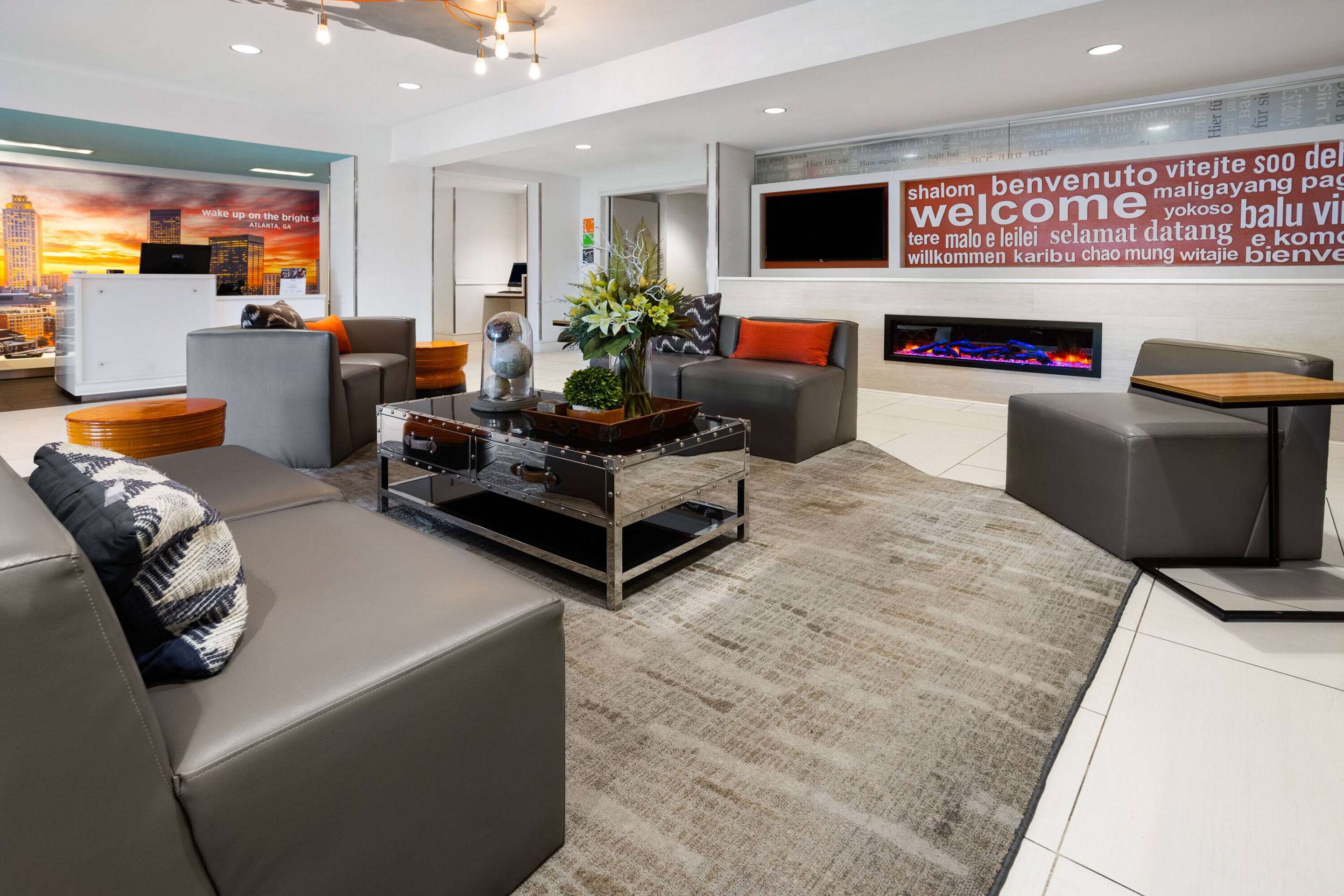 Lobby | La Quinta by Wyndham Atlanta Airport North