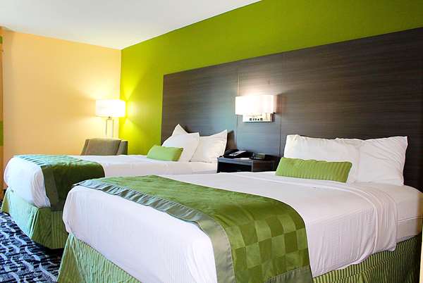  - Baymont Inn & Suites Springfield - I-70, Exit 54