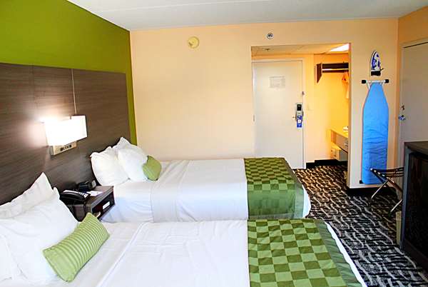  - Baymont Inn & Suites Springfield - I-70, Exit 54