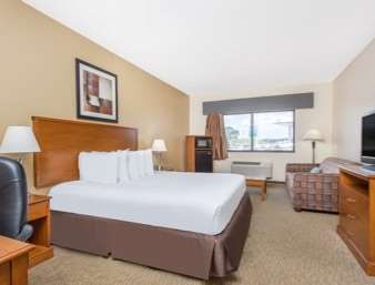  - Days Inn Phenix City