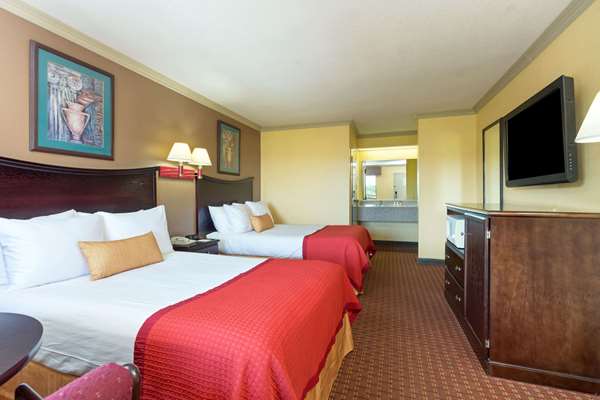  - Baymont Inn & Suites Horn Lake - I-55 & I-69, Exit 289