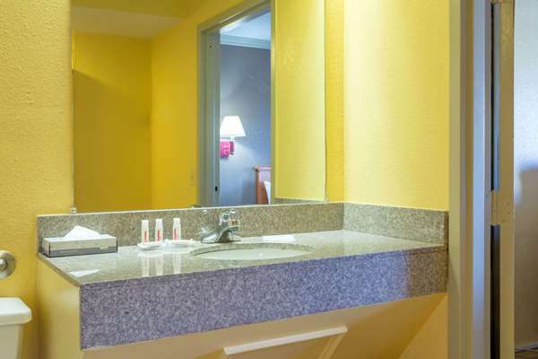  - Baymont Inn & Suites Horn Lake - I-55 & I-69, Exit 289