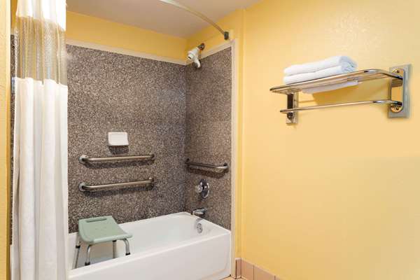  - Baymont Inn & Suites Horn Lake - I-55 & I-69, Exit 289