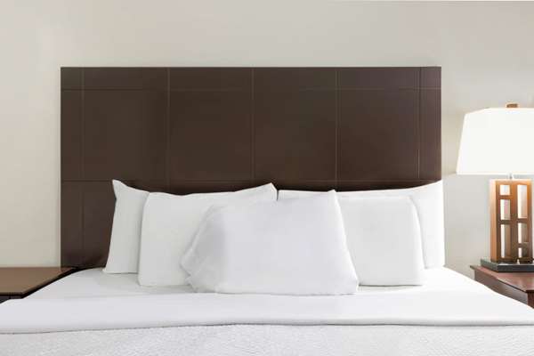  - Studio 6 Extended Stay Hotel Pleasanton