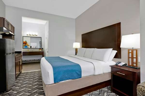  - Studio 6 Extended Stay Hotel Pleasanton