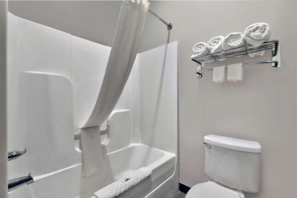  - Studio 6 Extended Stay Hotel Pleasanton