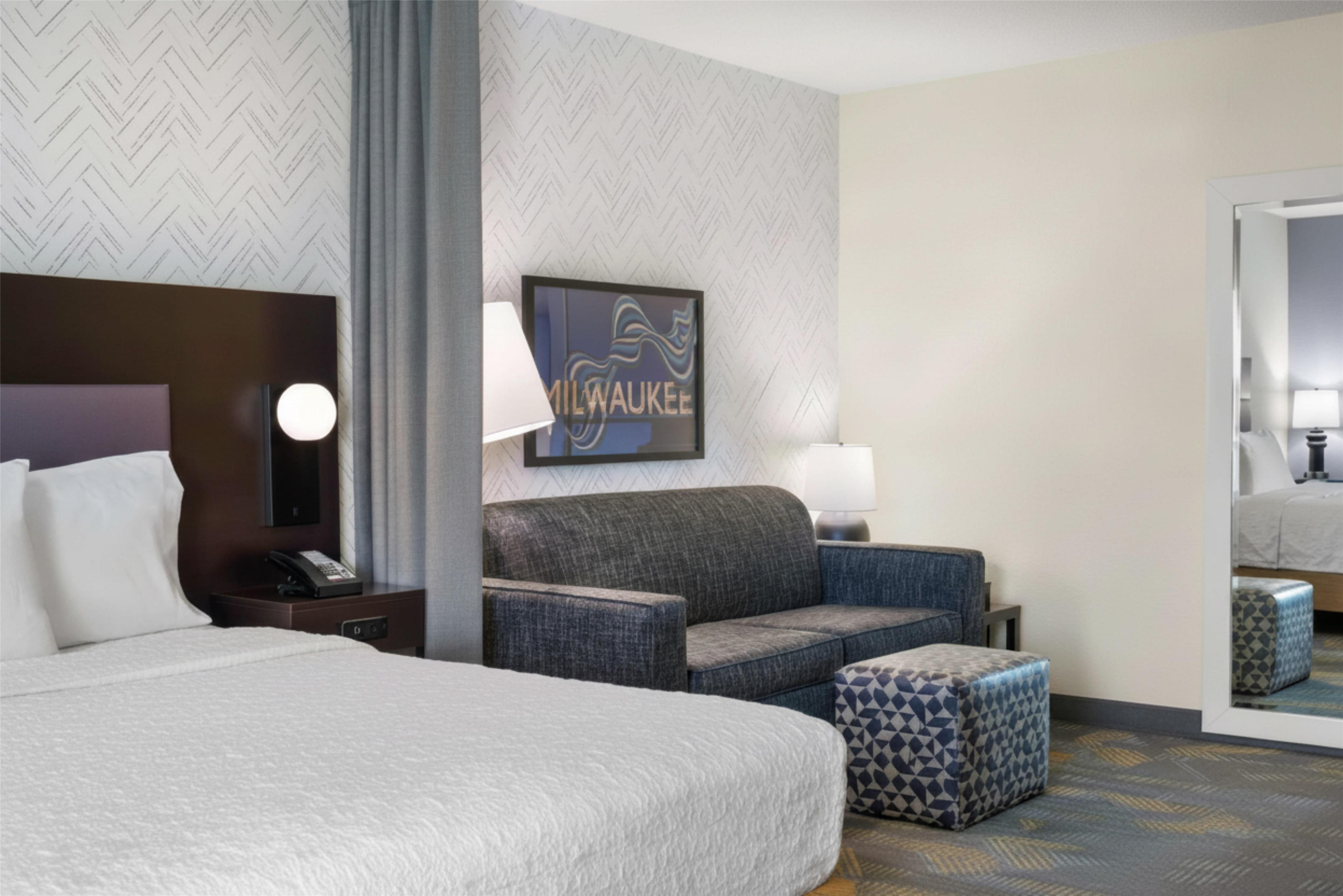 Guest room